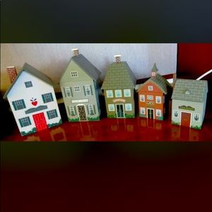 Vintage Country Cottage kitchen canister set